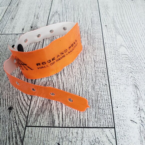 VTG 1995 Rock & Roll Hall of Fame Piano Handle Mug + Admission Wristband + Box - Picture 4 of 12